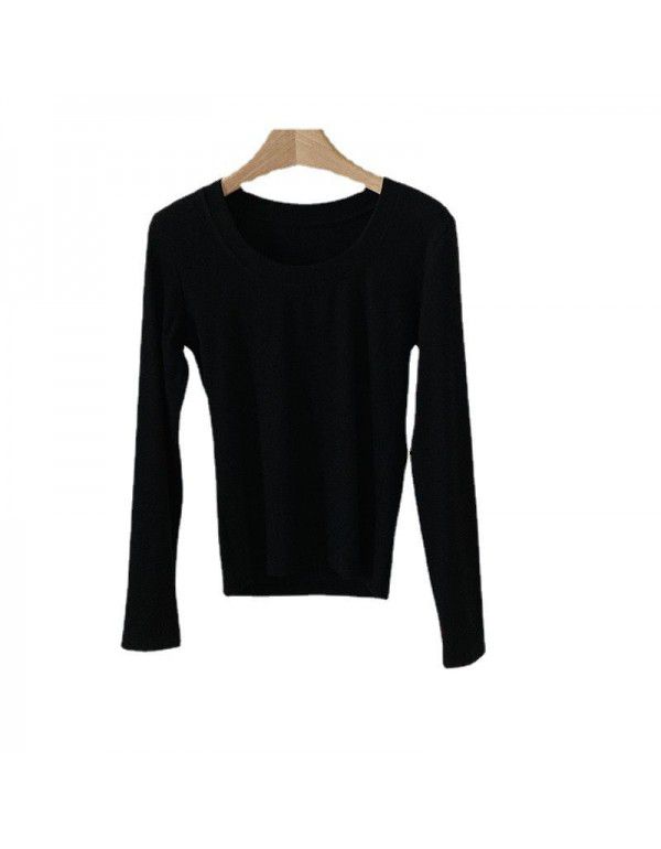 Simple round neck long-sleeved t-shirt for women in spring 