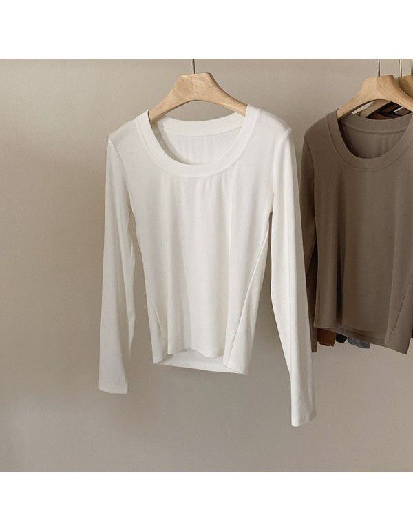 Simple round neck long-sleeved t-shirt for women in spring 