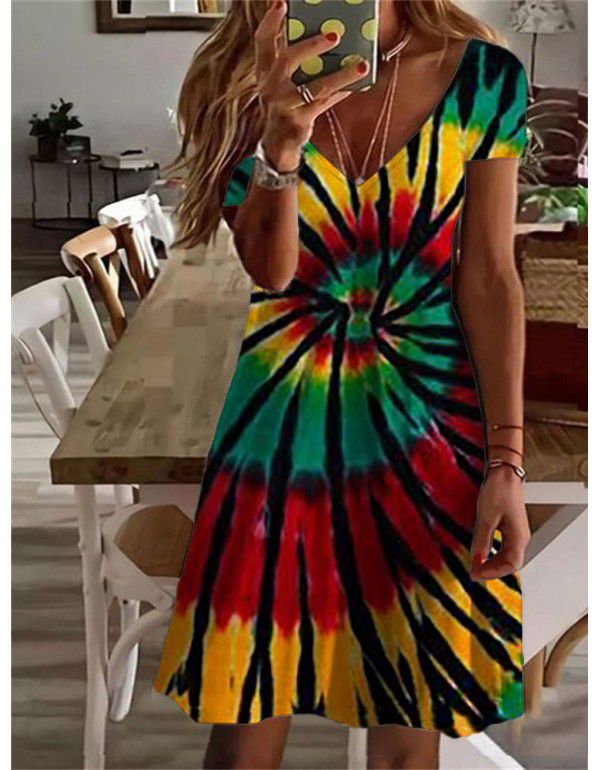 NEW DRESS PRINTED V-NECK FITTED DRESS