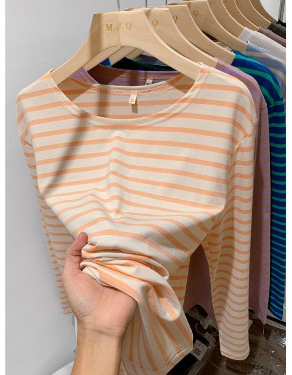 Cotton loose striped bottom shirt for women with spring and autumn Korean design sense long-sleeved T-shirt round neck versatile top 