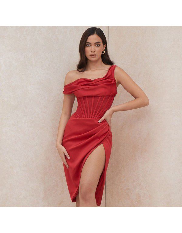 Women's diagonal shoulder fishbone pleated backless tight split panel sexy temperament dress 