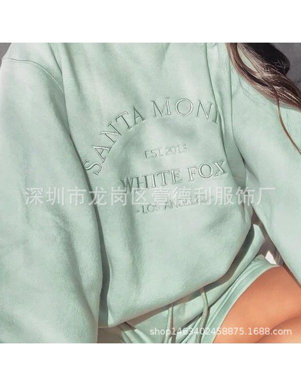 Letter Embroidery Loose Relaxed Long Sleeve Sweater with Plush Pullover Sweatshirt