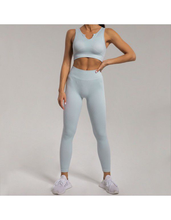 European and American seamless knitting yoga suit women's small v-neck sports bra tight-fitting buttock leggings fitness suit women's suit 