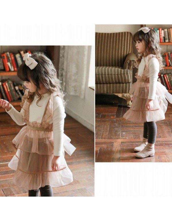 Autumn and winter style Strawberry Shan Korean children's dress girls' fake two pieces of lace foreign fairy gas plush T-shirt pre-sale 